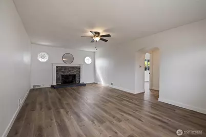 15113 SW Grant Avenue, Lakewood, WA 98498 - Photo 5
