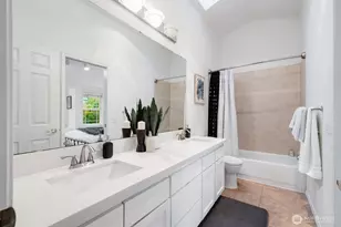 3619 Dayton Ave N, Seattle, WA 98103 - Photo 21