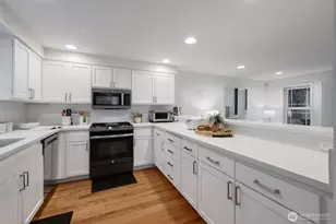 3619 Dayton Ave N, Seattle, WA 98103 - Photo 11