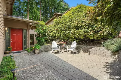 15 168th Avenue NE, Bellevue, WA 98008 - Photo 23