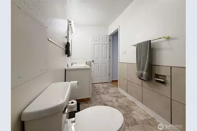 10455 Des Moines Memorial Drive S #N-202, Seattle, WA 98168 - Photo 19