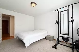 10455 Des Moines Memorial Dr S, Seattle, WA 98168 - Photo 17