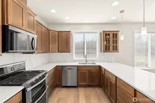 9049 Wyatt Loop SE, Tumwater, WA 98501 - Photo 15