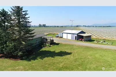 8902 Telegraph Road, Sumas, WA 98295 - Photo 35