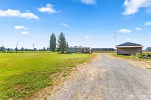 8902 Telegraph Rd, Sumas, WA 98295 - Photo 3