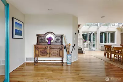 1515 37th Avenue, Seattle, WA 98122 - Photo 5