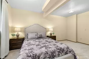 12422 SE 30th St, Bellevue, WA 98005 - Photo 19