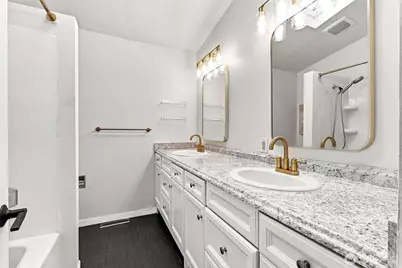 25657 Marine View Drive S, Des Moines, WA 98198 - Photo 17