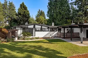 25657 Marine View Dr S, Des Moines, WA 98198 - Photo 27