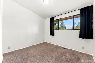 25657 Marine View Dr S, Des Moines, WA 98198 - Photo 15