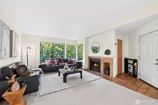 1266 Bellevue Way NE, Bellevue, WA 98004 - Photo 7