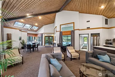 1266 Bellevue Way NE #2, Bellevue, WA 98004 - Photo 23