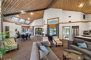 1266 Bellevue Way NE, Bellevue, WA 98004 - Photo 23