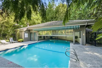 1266 Bellevue Way NE #2, Bellevue, WA 98004 - Photo 21