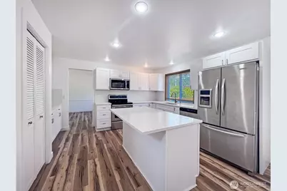 101 Eagle Ridge Drive E, Puyallup, WA 98374 - Photo 9