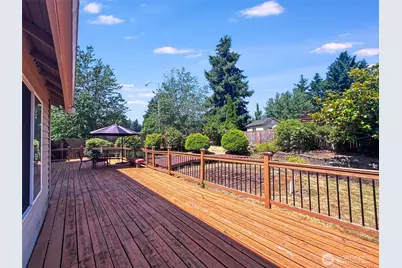 101 Eagle Ridge Drive E, Puyallup, WA 98374 - Photo 21