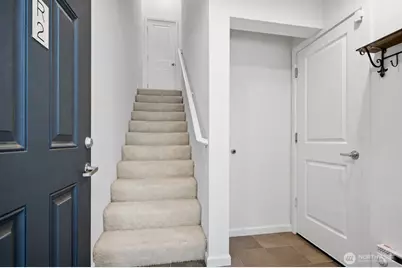 15720 Manor Way #R2, Lynnwood, WA 98087 - Photo 3
