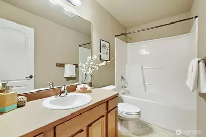 215 196th Place SW, Bothell, WA 98012 - Photo 21