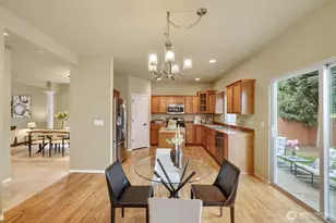 215 196th Pl SW, Bothell, WA 98012 - Photo 9