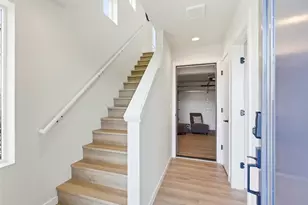 222 124th St SW, Everett, WA 98204 - Photo 3