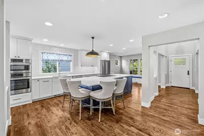 8829 NE 178th Street, Bothell, WA 98011 - Photo 13