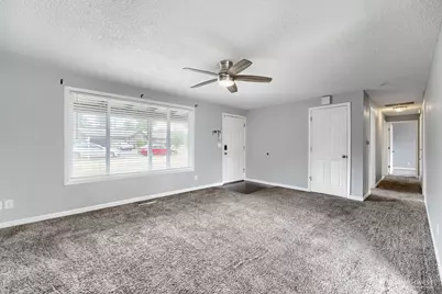 715 Johns Rd E, Parkland, WA 98445 - Photo 3