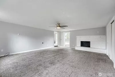 715 Johns Rd E, Parkland, WA 98445 - Photo 9