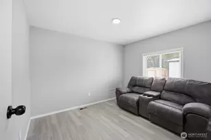 4000 Longview Street NE, Moses Lake, WA 98837 - Photo 15