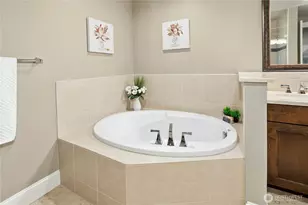 5404 Lake Washington Blvd NE, Kirkland, WA 98033 - Photo 25