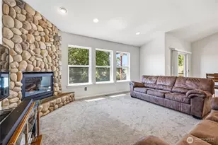 7947 E Golf Course Dr, Blaine, WA 98230 - Photo 5
