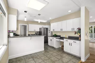 37110 5th Ave SW, Federal Way, WA 98023 - Photo 11