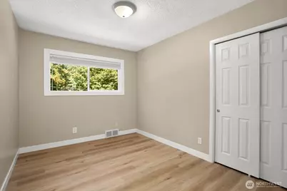 37110 5th Ave SW, Federal Way, WA 98023 - Photo 17