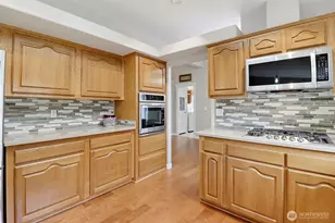 27505 218th Pl SE, Maple Valley, WA 98038 - Photo 11