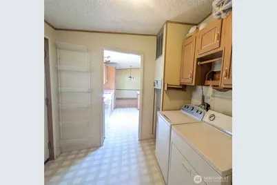 13215 35th Avenue S, Tukwila, WA 98168 - Photo 17