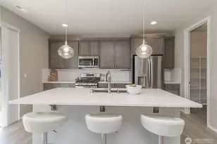12625 178th St E, Puyallup, WA 98374 - Photo 9