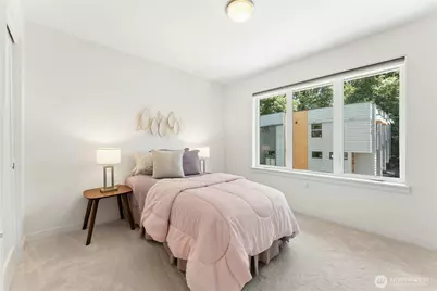 10762 SE 1st Drive #22, Bellevue, WA 98004 - Photo 17