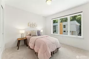 10762 SE 1st Dr, Bellevue, WA 98004 - Photo 17