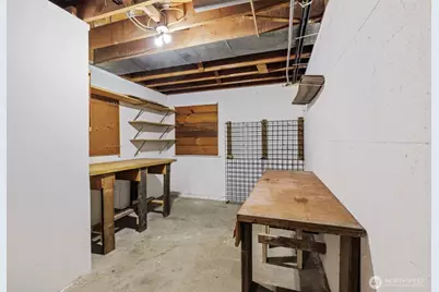 11954 Exeter Avenue NE, Seattle, WA 98125 - Photo 19
