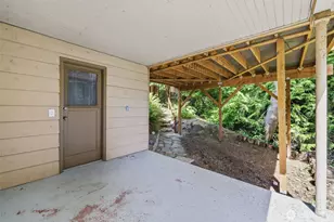 11954 Exeter Ave NE, Seattle, WA 98125 - Photo 21