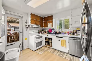 5718 S D St, Tacoma, WA 98408 - Photo 7