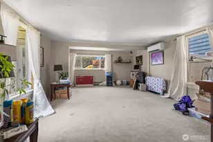 5718 S D St, Tacoma, WA 98408 - Photo 3
