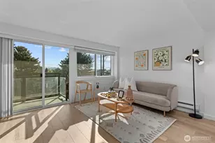 1601 Taylor Ave N, Seattle, WA 98109 - Photo 3