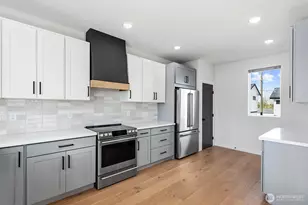 8451 18th Ave SW, Seattle, WA 98106 - Photo 7