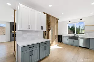 8451 18th Ave SW, Seattle, WA 98106 - Photo 9