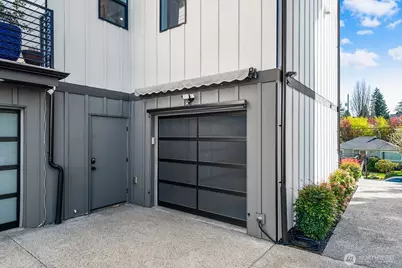 8451 18th Avenue SW, Seattle, WA 98106 - Photo 29
