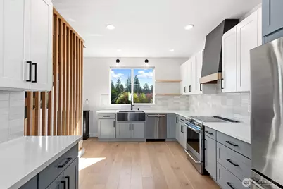 8451 18th Avenue SW, Seattle, WA 98106 - Photo 5