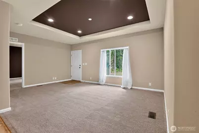 27129 Lake Riley, Arlington, WA 98223 - Photo 3