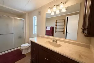 2240 W Broadway Ave, Moses Lake, WA 98837 - Photo 11