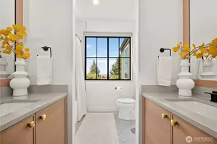 4021 & 4023 W Raye St, Seattle, WA 98199 - Photo 25
