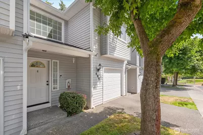 2220 S 336th Street #404, Federal Way, WA 98003 - Photo 3